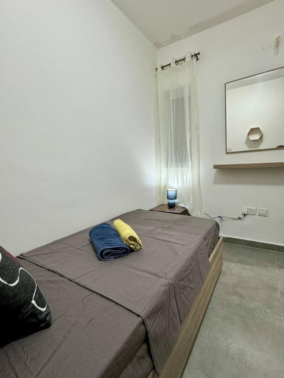 Mive-Delux Three Bedroom Apartment In Marsaskala Exterior photo